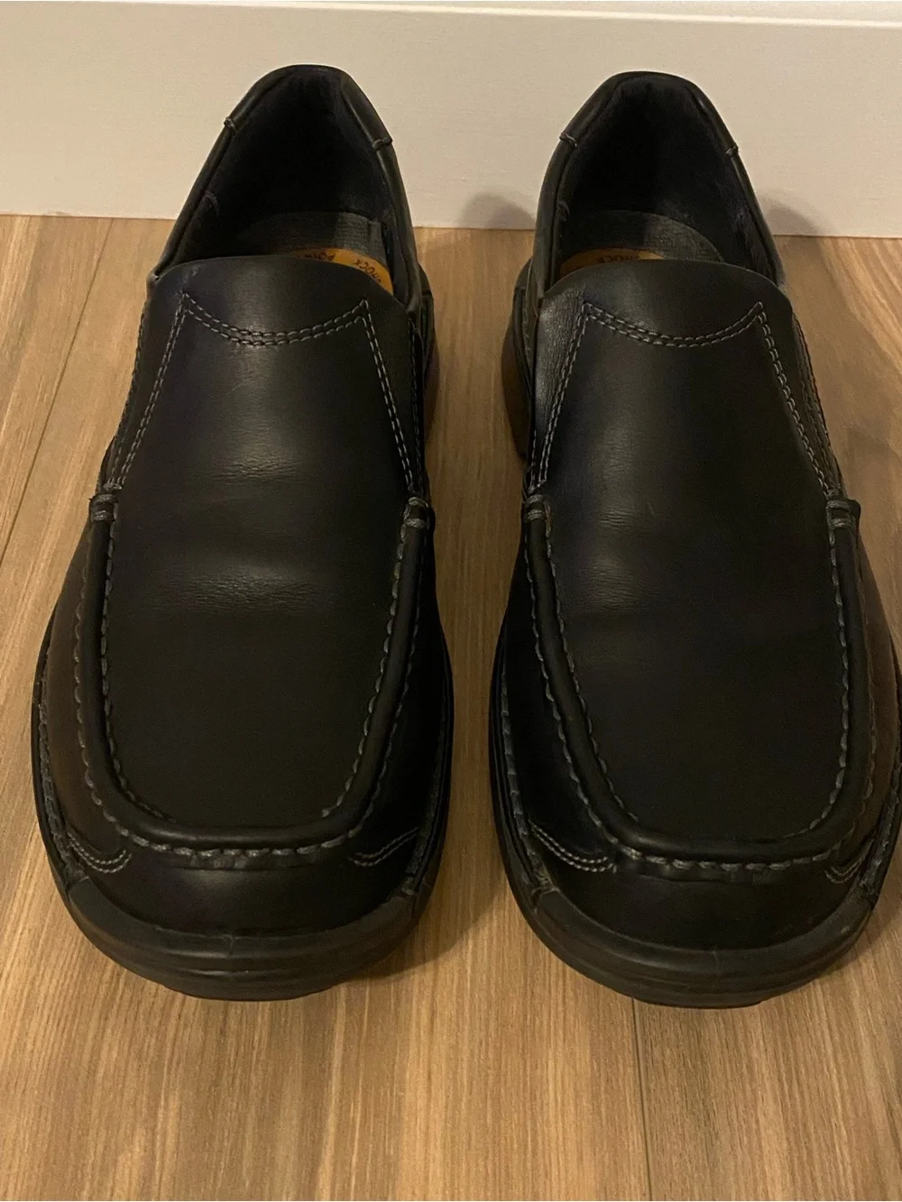 ECCO EU 44 Men’s US 10 10.5 black leather slip on loafers ltwt shock point shoes